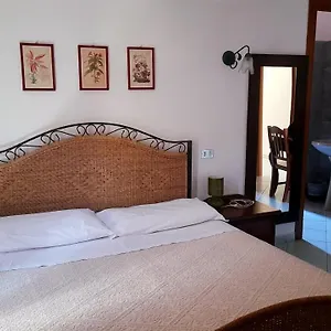 Landhaus Agriturismo Nuraghe Murtarba, Villagrande Strisaili